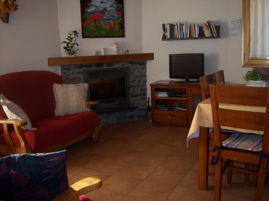Llesuy Casa Rogel旅馆 外观 照片